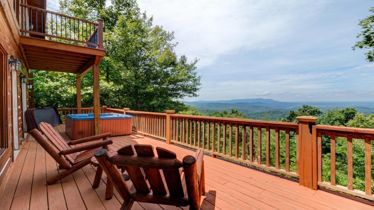 Incredible Views Hot Tub Close To Everything Севьервилл Экстерьер фото